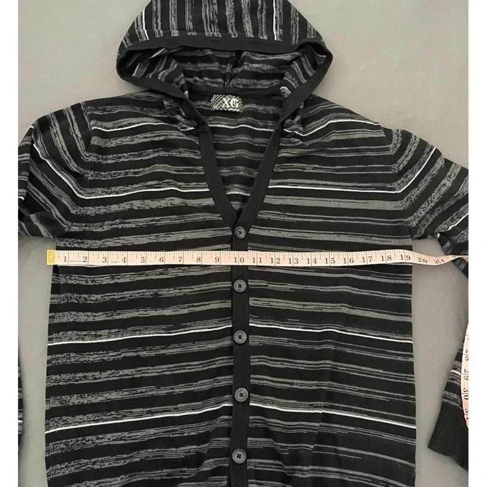 XG‎ Premium Quality V-Neck Button Up Hooded Black Mens Sweater Size Medium